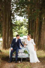 Cargar imagen en el visor de la galería, ELENA
