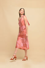 Cargar imagen en el visor de la galería, VESTIDO ROSA IV SS120
