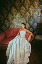 Cargar imagen en el visor de la galería, BERNARDITA
